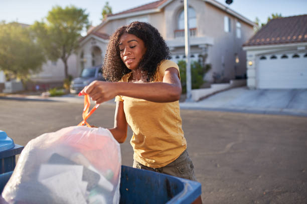 Best Attic Cleanout Services  in Colfax, WA